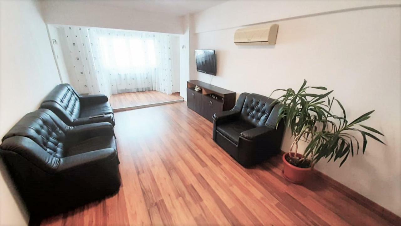 Ultracentral - Apartament Modern - Panoramic View 巴克乌 外观 照片